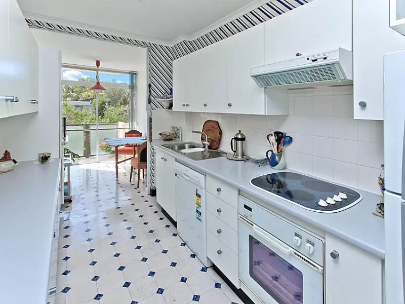 8/6-12 Prospect Avenue, Cremorne Sold by Aurora Property - image 2
