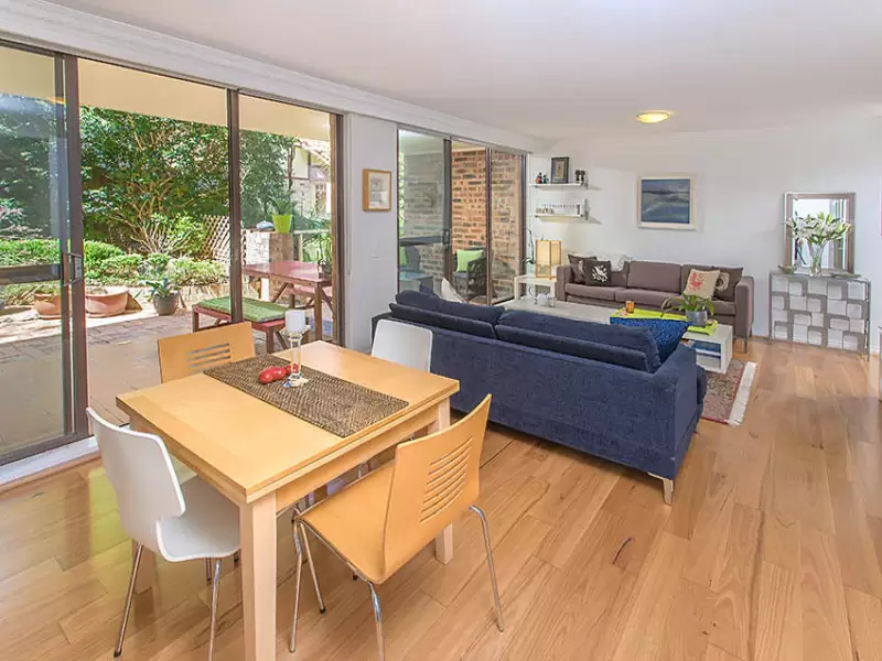 15/2 Spruson Street, Neutral Bay Sold by Aurora Property - image 2