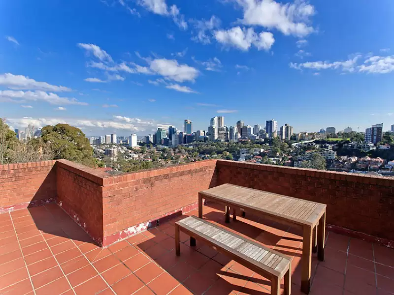 32/2 Lindsay Street, Neutral Bay Sold by Aurora Property - image 2