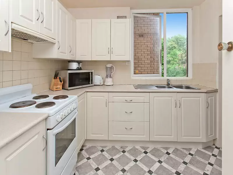 4/31 Sutherland Street, Cremorne Sold by Aurora Property - image 4