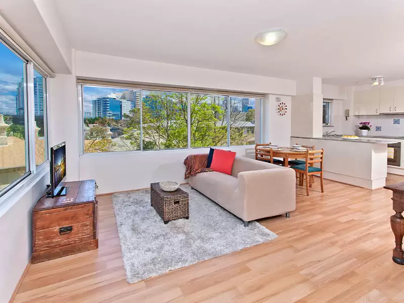 9/48 Upper Pitt Street, Kirribilli Sold by Aurora Property - image 1