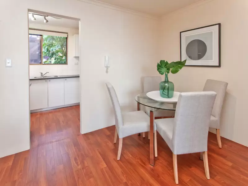 3/40-56 Military Road (enter From Byrnes Ave), Neutral Bay Sold by Aurora Property - image 3