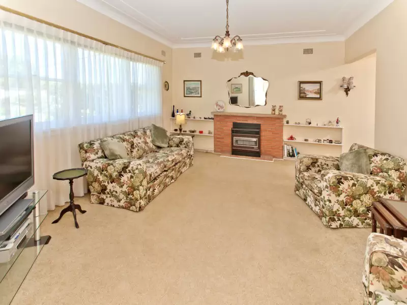 36 Grandview Grove, Seaforth Sold by Aurora Property - image 4