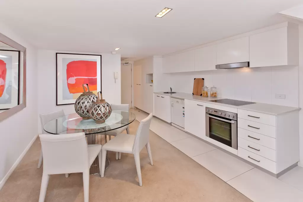 7/123 Cooper Street, Waterloo Sold by Aurora Property - image 4