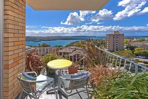 25/164 Spit Road, Mosman Sold by Aurora Property