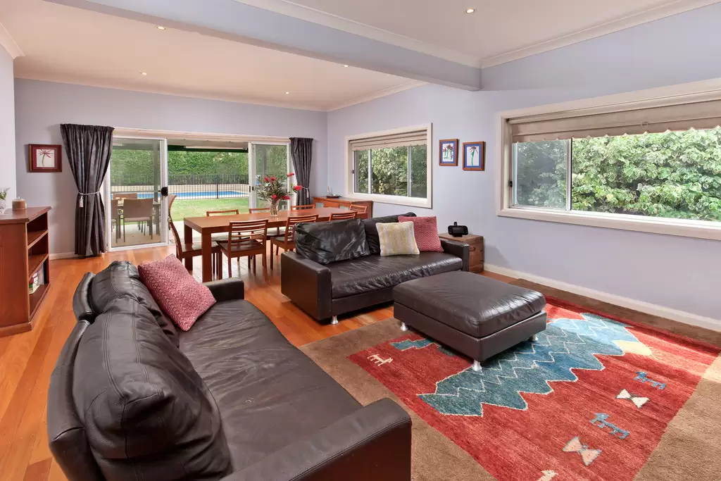 12 Tyneside Avenue, Willoughby Sold by Aurora Property - image 3
