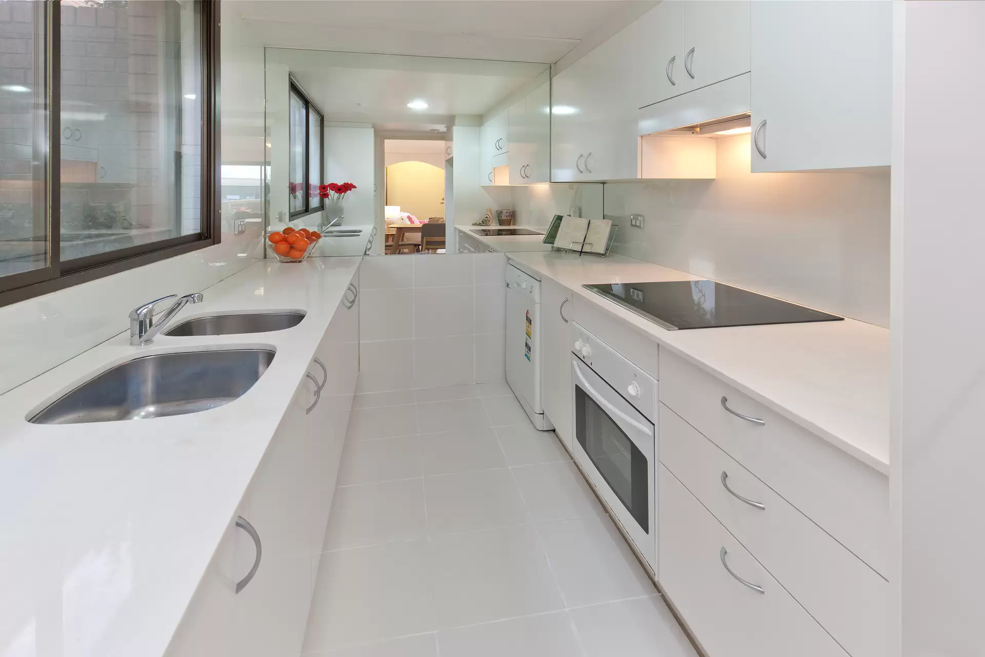 1/209 Military Road, Cremorne Sold by Aurora Property - image 3