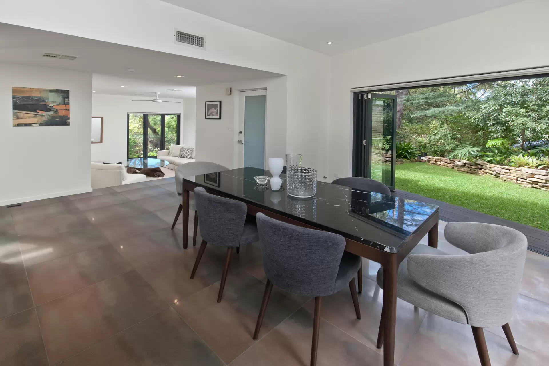 2 The Bastion, Castlecrag Sold by Aurora Property - image 4