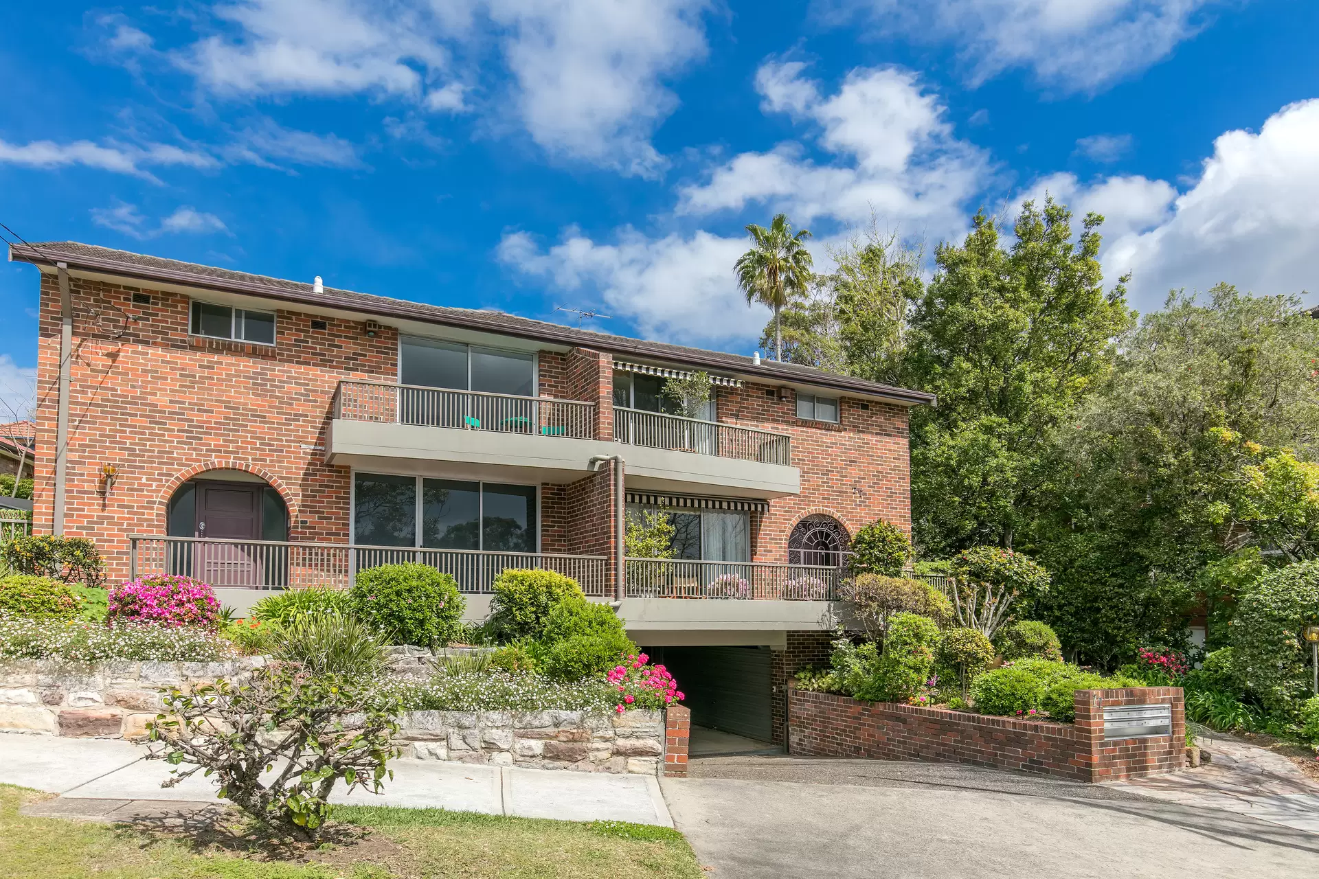 2/77 Grasmere Road, Cremorne Sold by Aurora Property - image 1