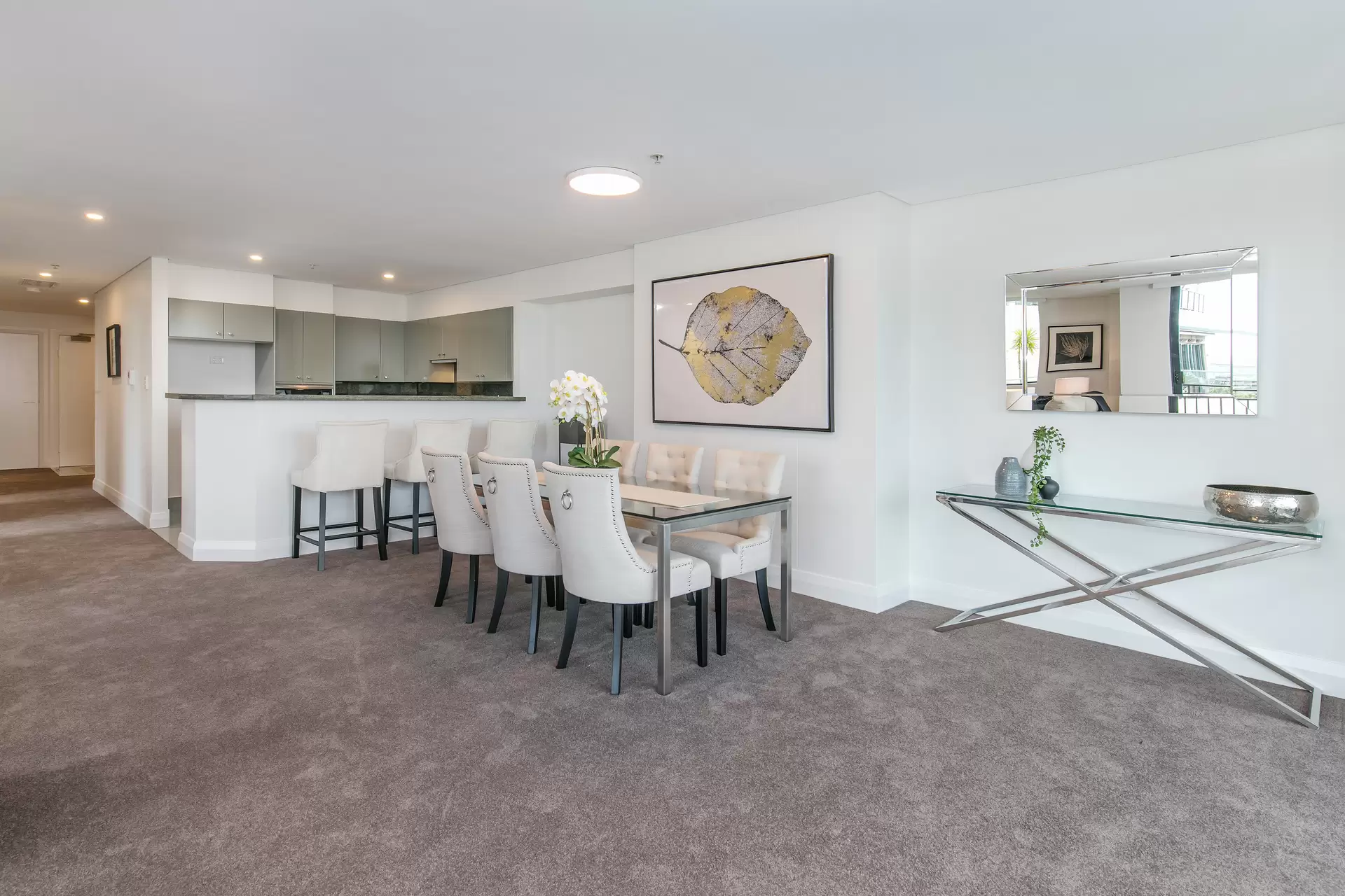 83/237 Miller Street, North Sydney Sold by Aurora Property - image 5