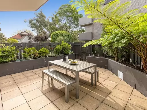 18/600 Military Road, Mosman Sold by Aurora Property