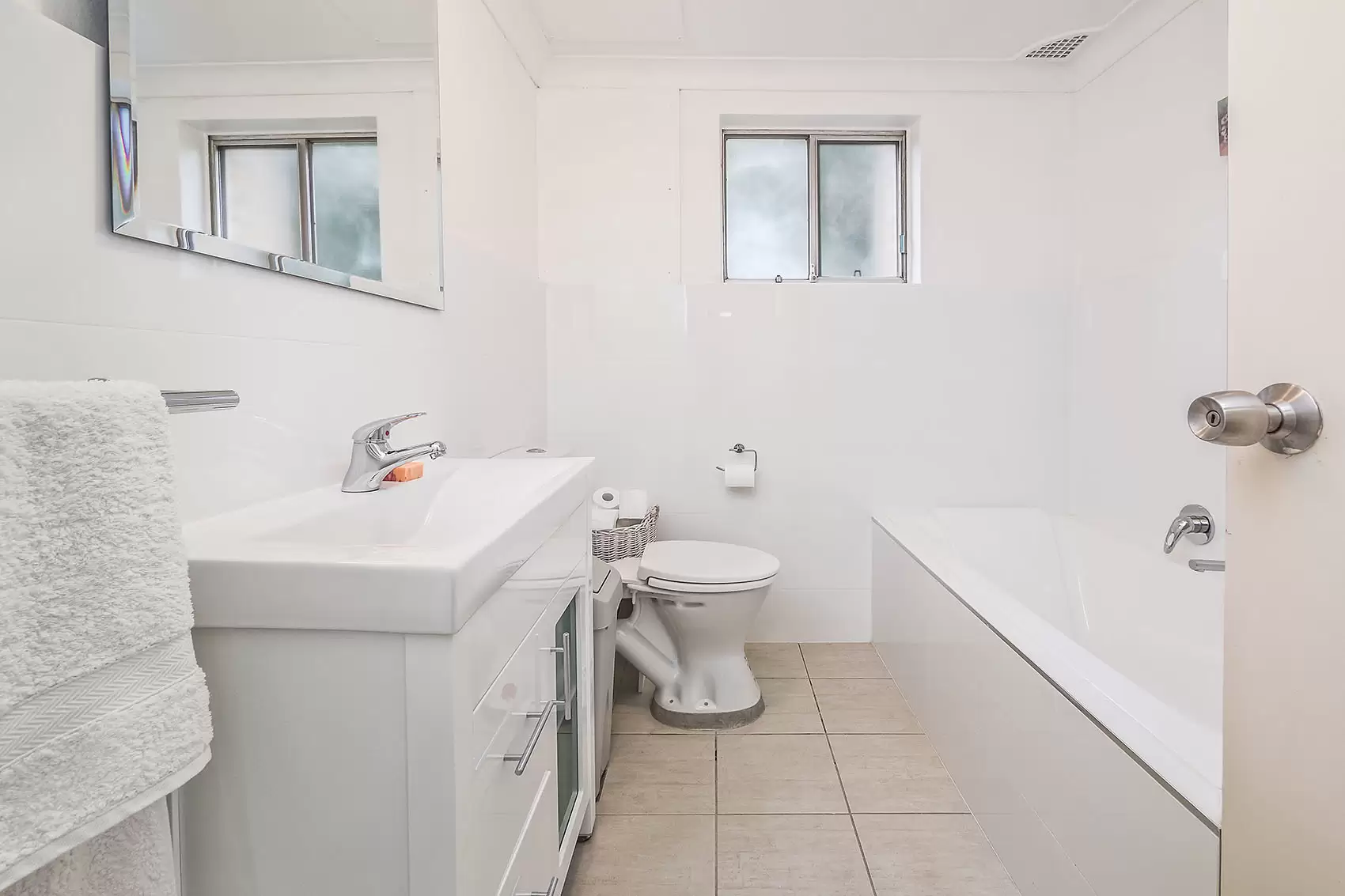 7/26-28 Eaton Street, Neutral Bay Sold by Aurora Property - image 6