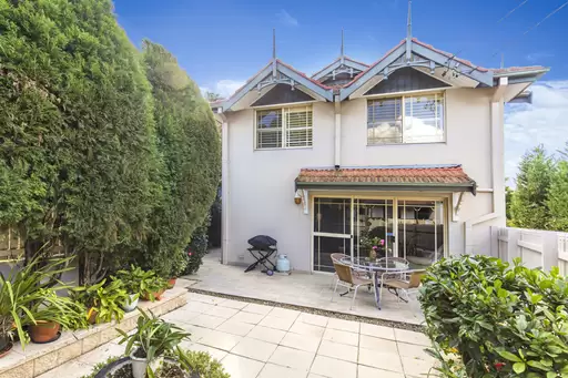 1/2 Oaks Avenue, Cremorne Sold by Aurora Property