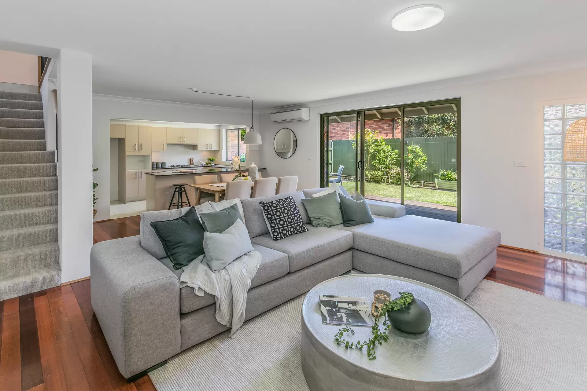 2/2A Hume Street, Wollstonecraft Sold by Aurora Property - image 1