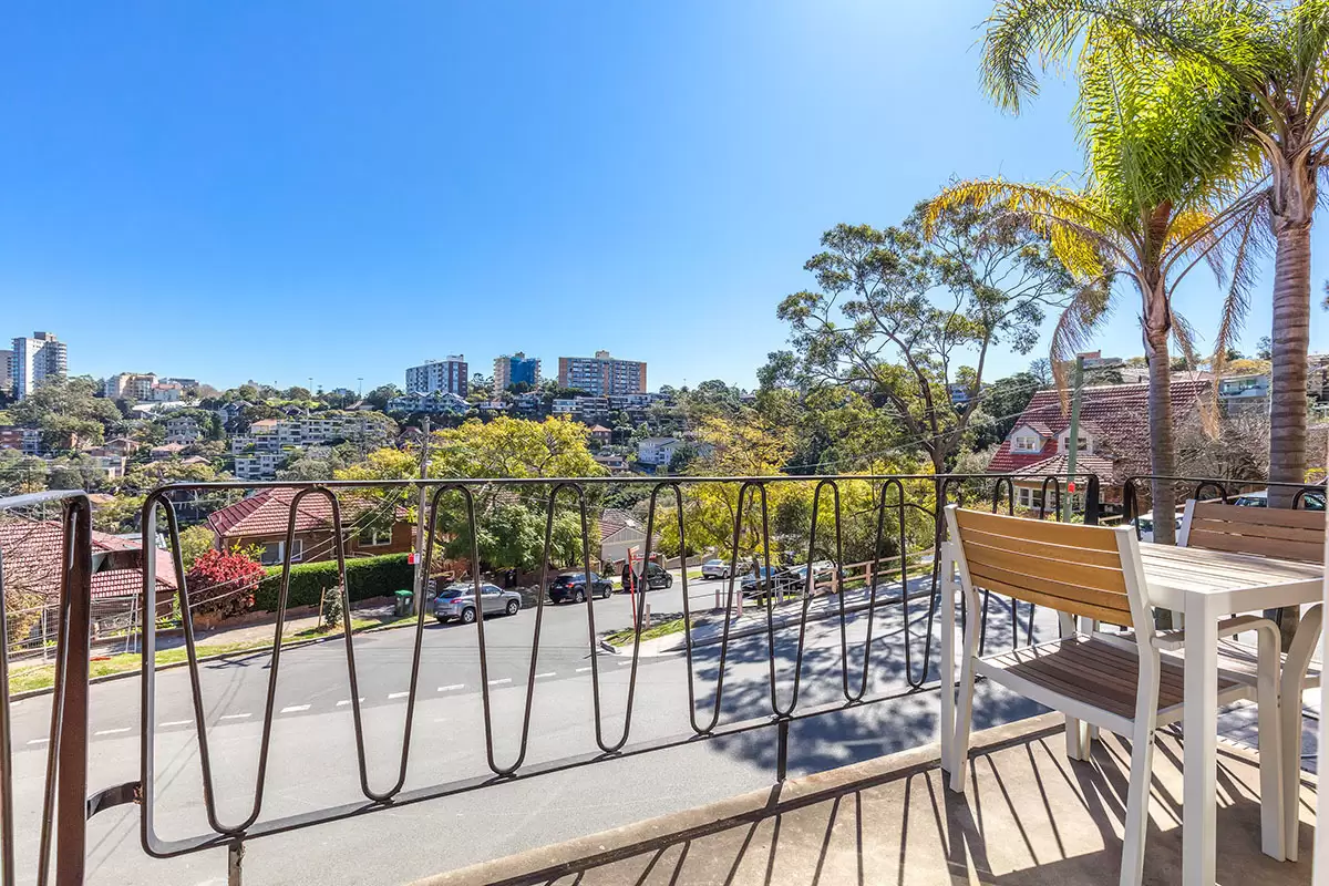 1/11 Premier Street, Neutral Bay Sold by Aurora Property - image 2