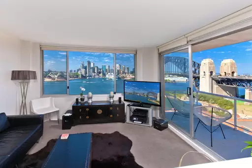 17/49a Upper Pitt Street, Kirribilli Sold by Aurora Property
