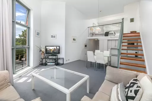 104/2 Macpherson Street, Cremorne Sold by Aurora Property