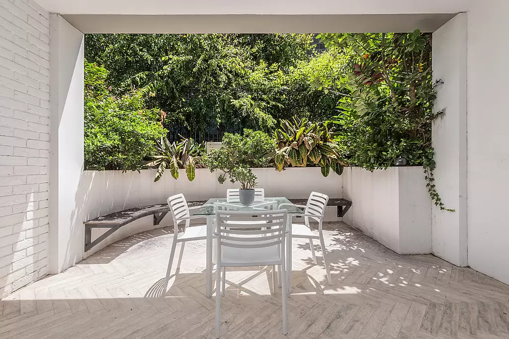 G02/17 Danks Street, Waterloo Sold by Aurora Property - image 1