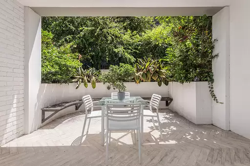 G02/17 Danks Street, Waterloo Sold by Aurora Property