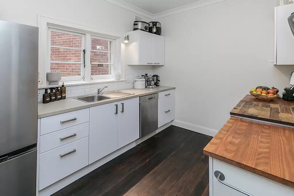 2/68 Kurraba Road, Neutral Bay Sold by Aurora Property - image 2