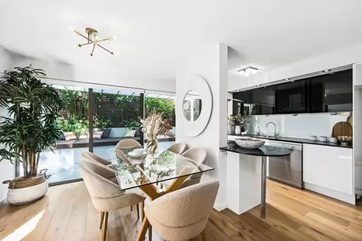 7/11 Hardie Street, Neutral Bay Sold by Aurora Property