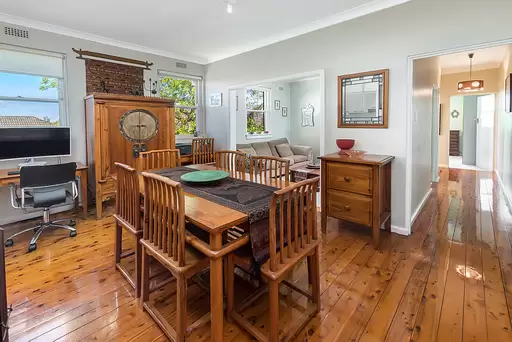 7/9 Ben Boyd Road, Neutral Bay Sold by Aurora Property