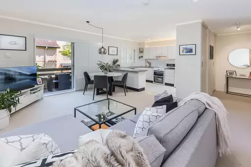 7/26-28 Eaton Street, Neutral Bay Sold by Aurora Property