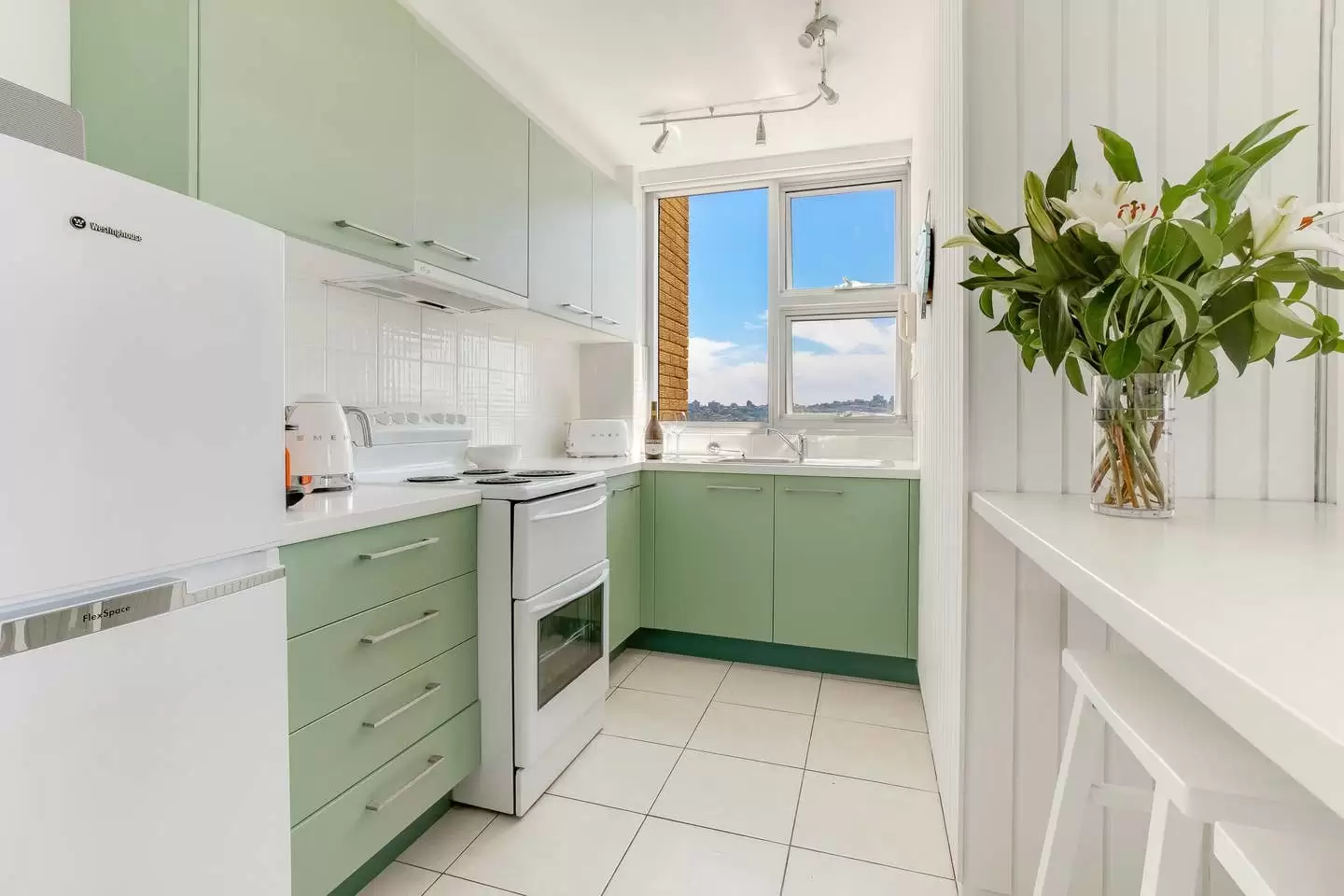 54/32 Carabella Street, Kirribilli Sold by Aurora Property - image 3