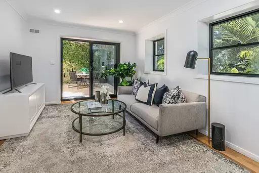 7/1B Armstrong Street, Willoughby Sold by Aurora Property