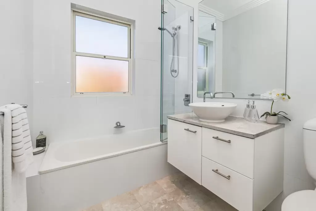5/133 Ben Boyd Road, Neutral Bay Sold by Aurora Property - image 3