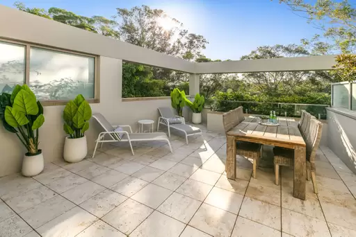2/580 Miller Street, Cammeray Sold by Aurora Property