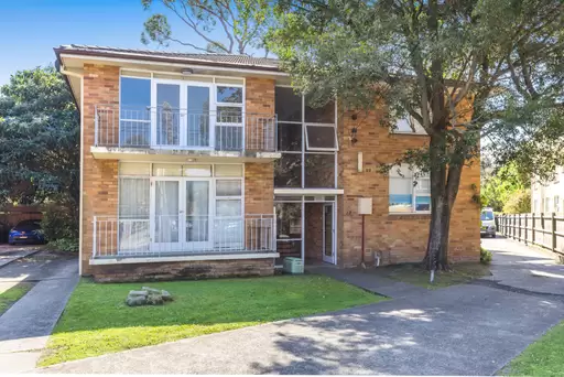 13 Grafton Crescent, Dee Why Sold by Aurora Property