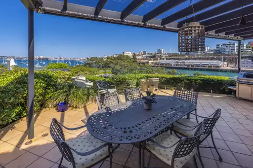 5/2 Hayes Street, Neutral Bay Sold by Aurora Property