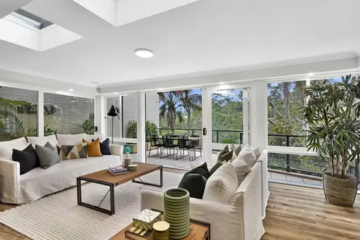 8/1 Lower Boyle Street, Mosman Sold by Aurora Property