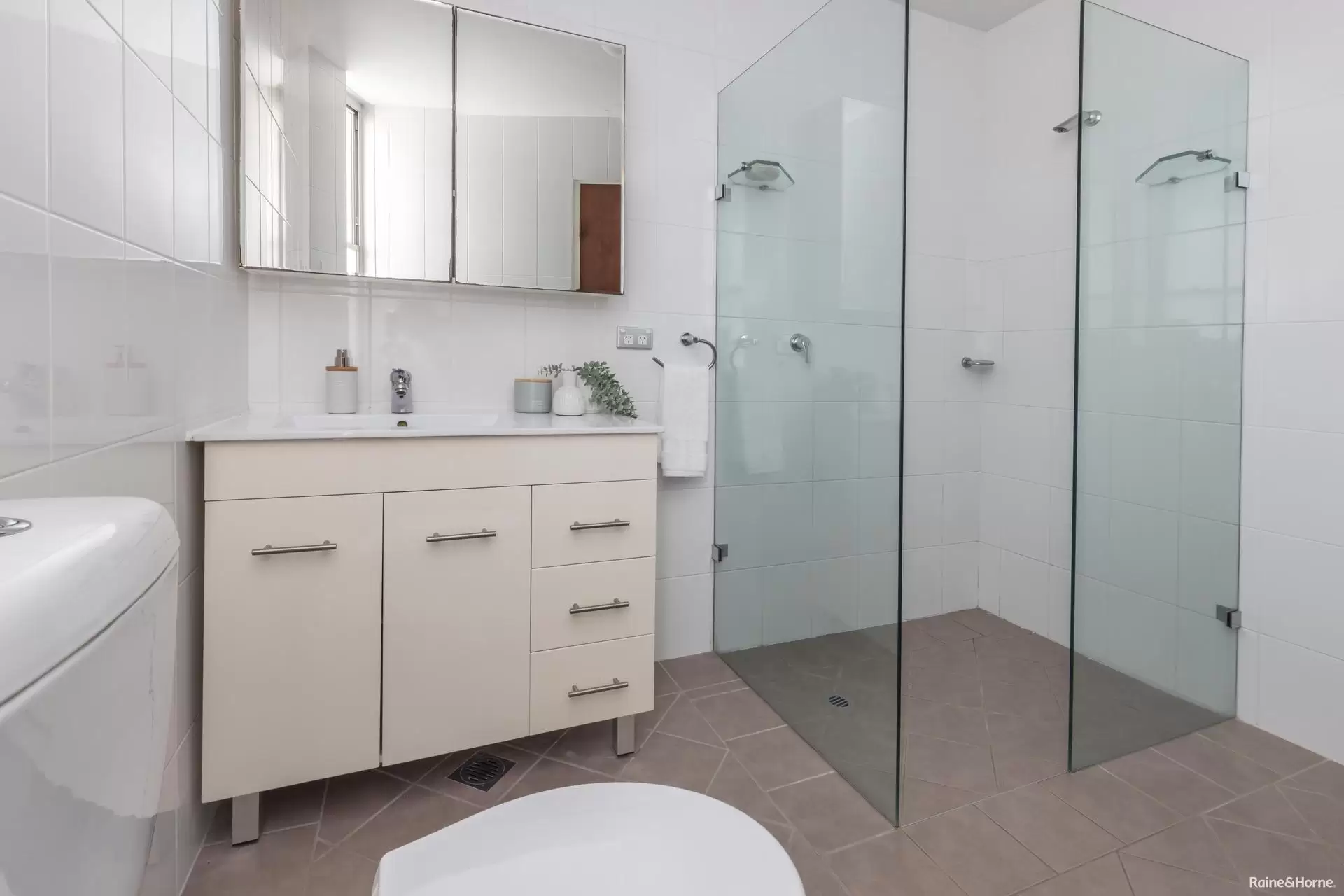 10/114 Spit Road, Mosman Sold by Aurora Property - image 8