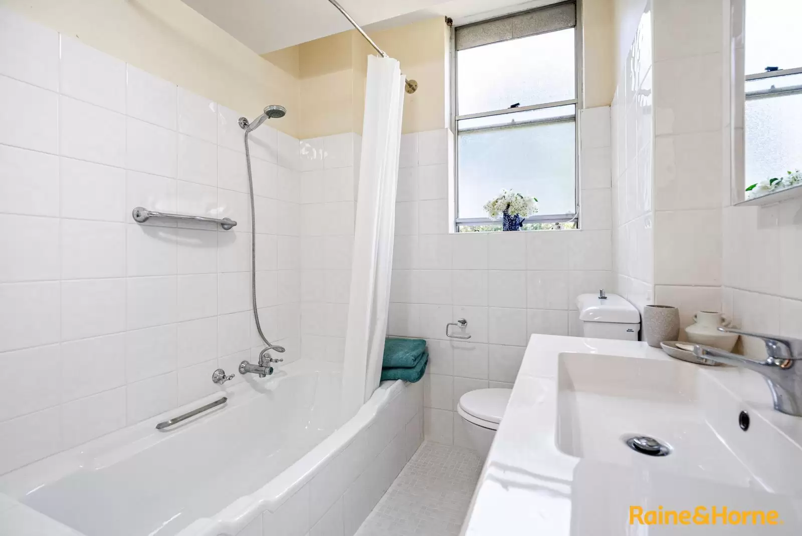 4/26-32 Gerard Street, Cremorne Sold by Aurora Property - image 7