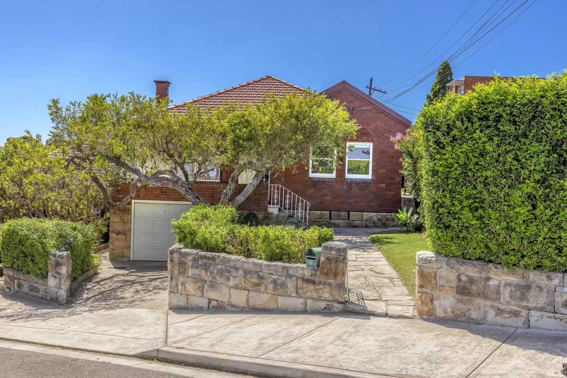 25 Ellalong Road, Cremorne Sold by Aurora Property - image 2