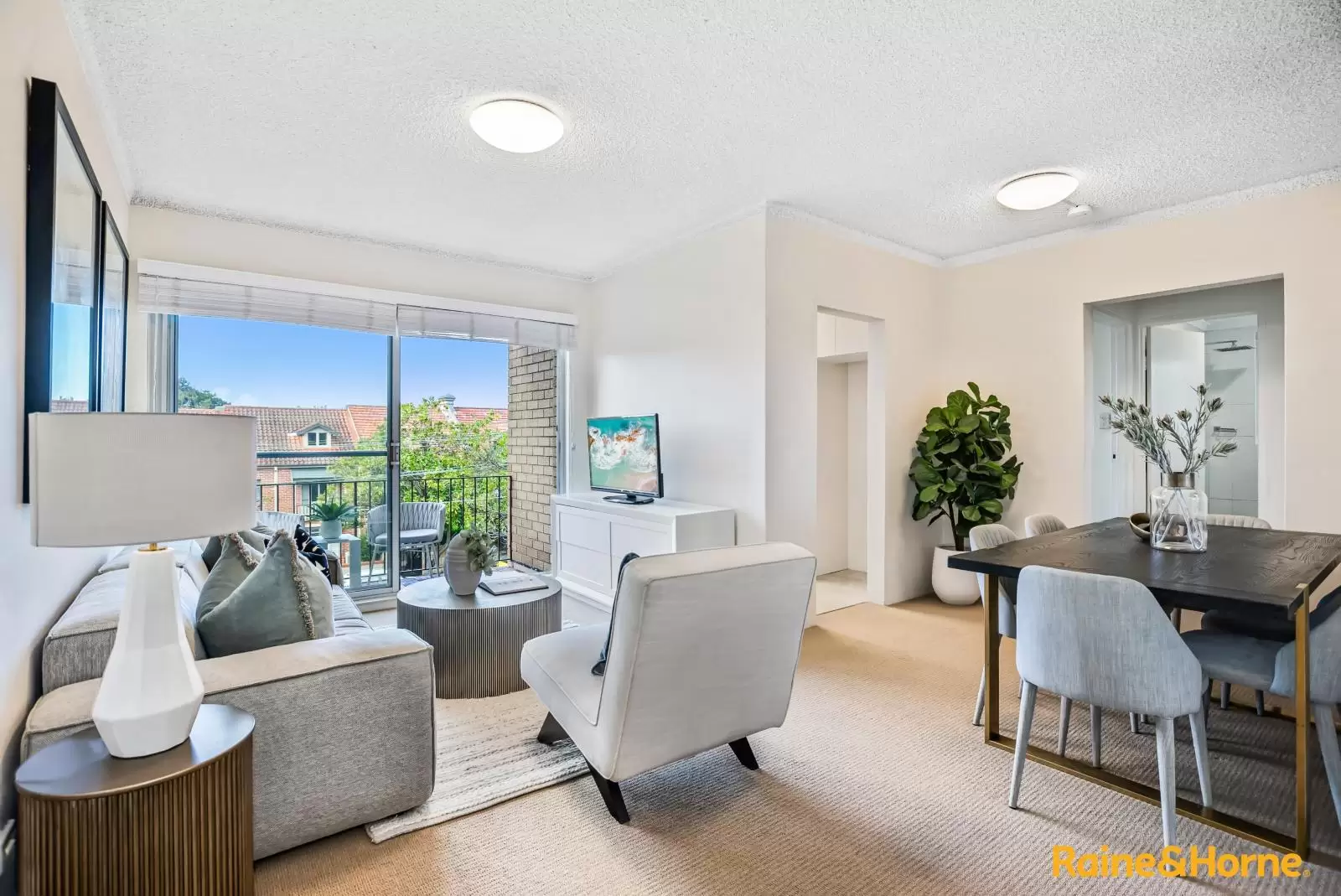 7/170 Ben Boyd Road, Neutral Bay Sold by Aurora Property - image 2