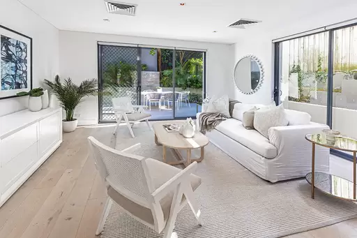 9/2 Hamilton Avenue, Naremburn Sold by Aurora Property