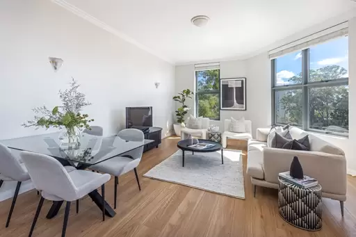 202/2 Macpherson Street, Cremorne Sold by Aurora Property
