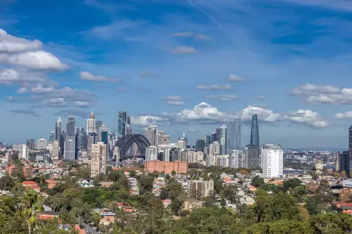 16/88 Bent Street, Neutral Bay Sold by Aurora Property