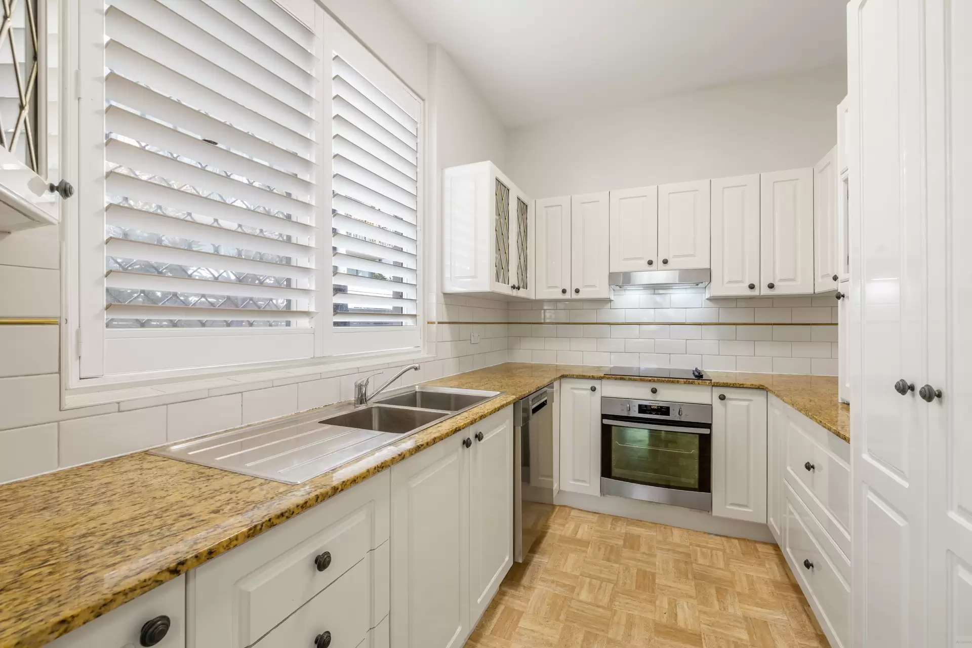 1/374 Edgecliff Road, Woollahra Leased by Aurora Property - image 4