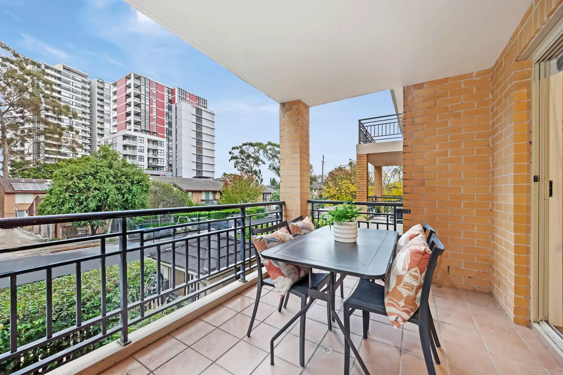 27/52-56 Oxford Street, Epping Leased by Aurora Property - image 6