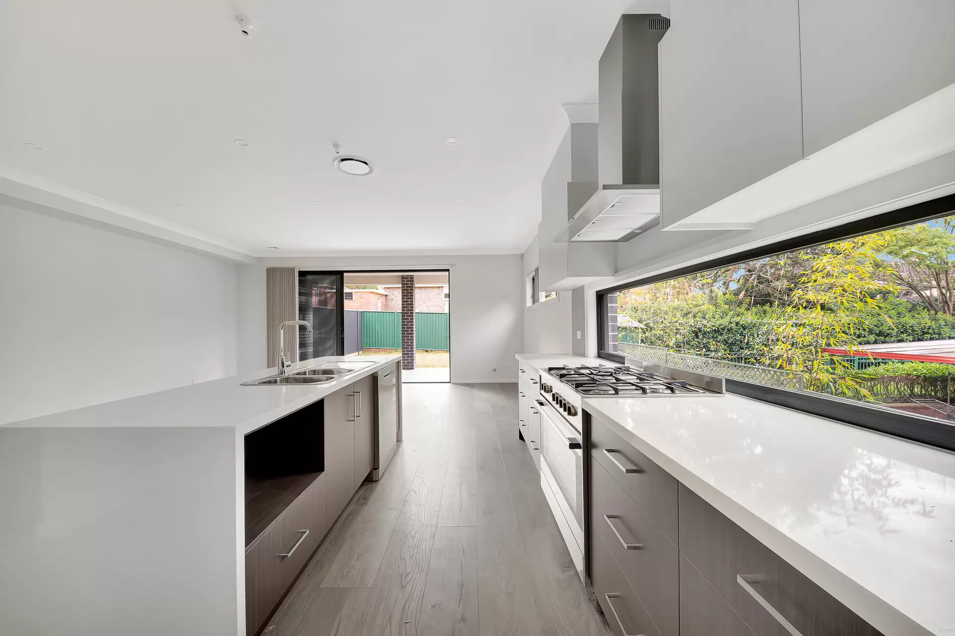 29b Wilson St, North Ryde Leased by Aurora Property - image 5