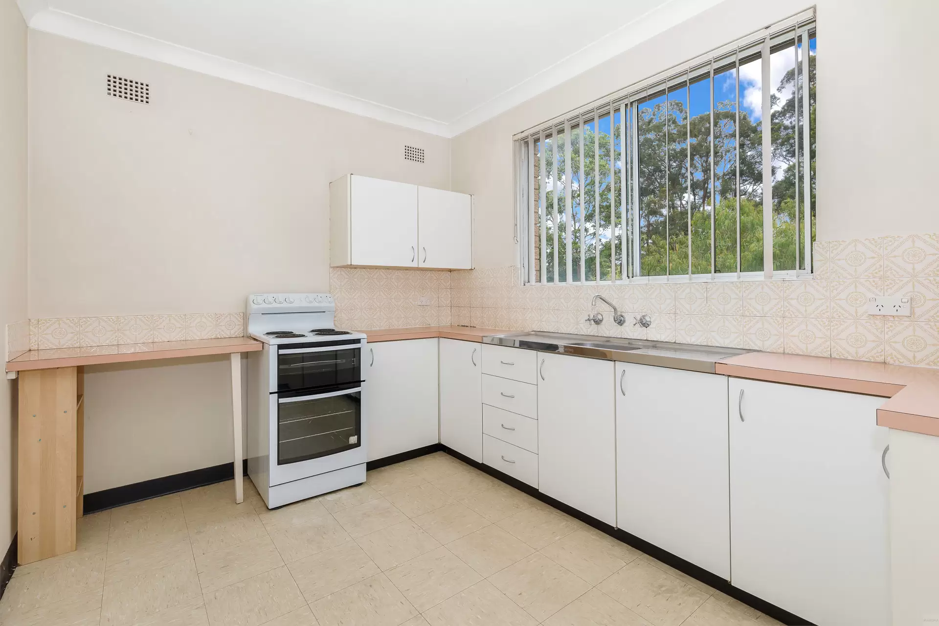 6/33 Khartoum Road, Macquarie Park Leased by Aurora Property - image 2