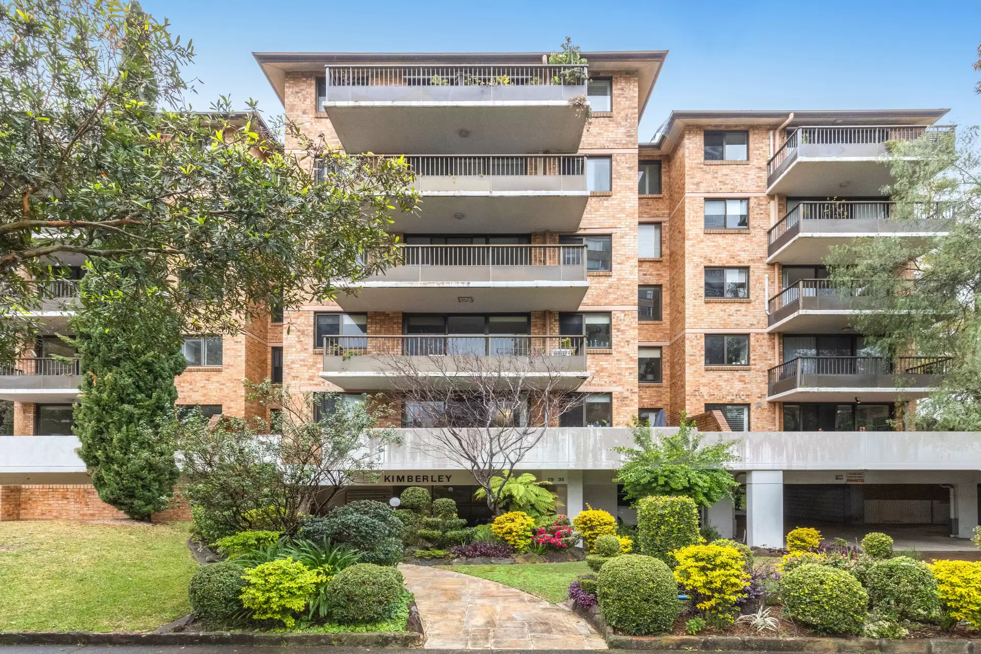 22/29-35 Gerard Street, Cremorne Sold by Aurora Property - image 11