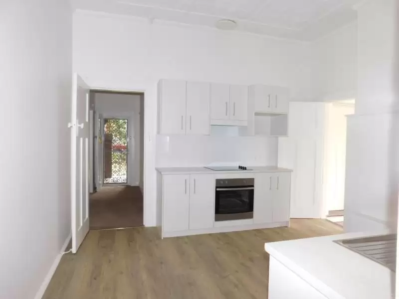 16 Bennett Street, West Ryde Leased by Aurora Property - image 3