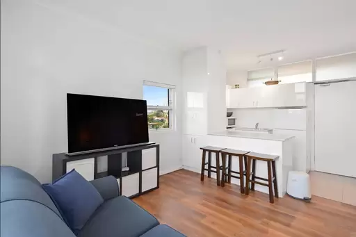 40/59 Whaling Road, North Sydney Leased by Aurora Property