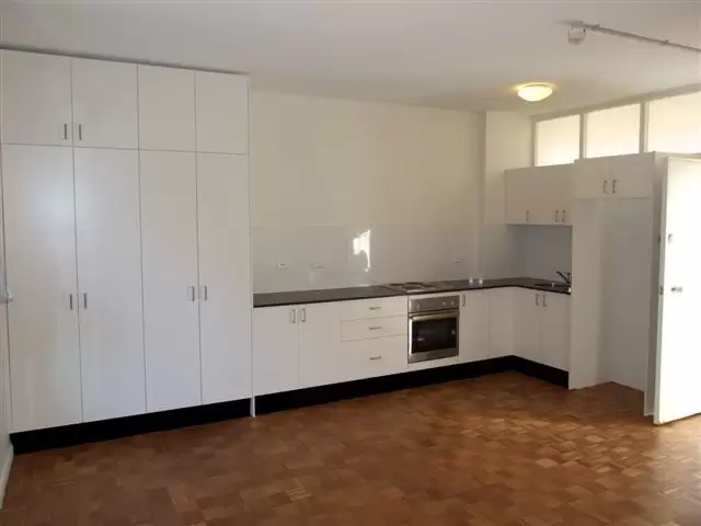 13/20 Carabella Street, Kirribilli Leased by Aurora Property - image 2