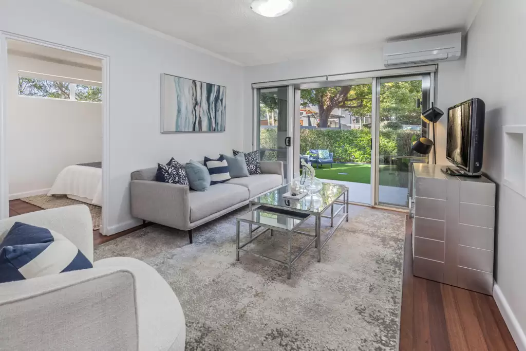 2/1 Robertson Lane, Kirribilli Leased by Aurora Property - image 1